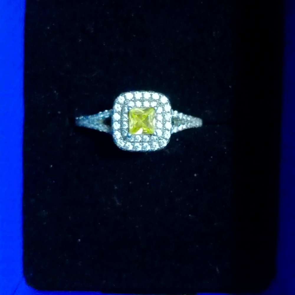 Ring
